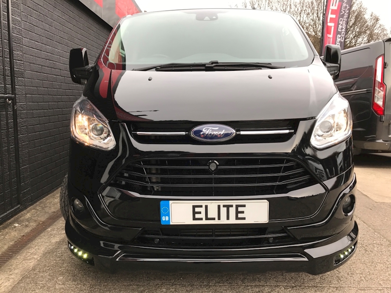 2016 65 Ford Transit Custom Double Cab in Van 290 Limited  [Elite Edition] [125] [Tailgate]