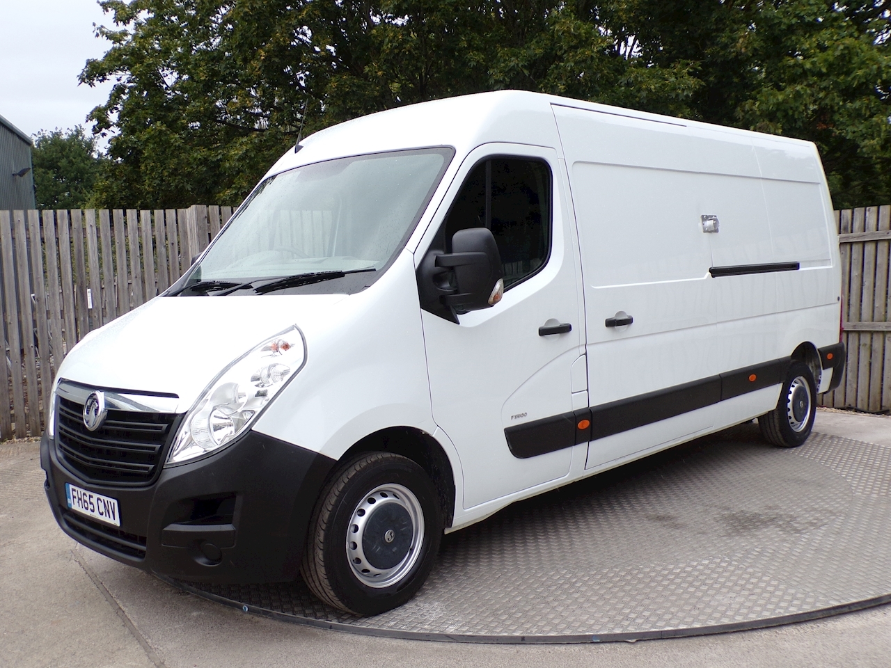 Used 2016 Vauxhall Movano F3500 L3h2 Cdti Lwb Hr U2425 M4 Sales Van Centre Swindon 