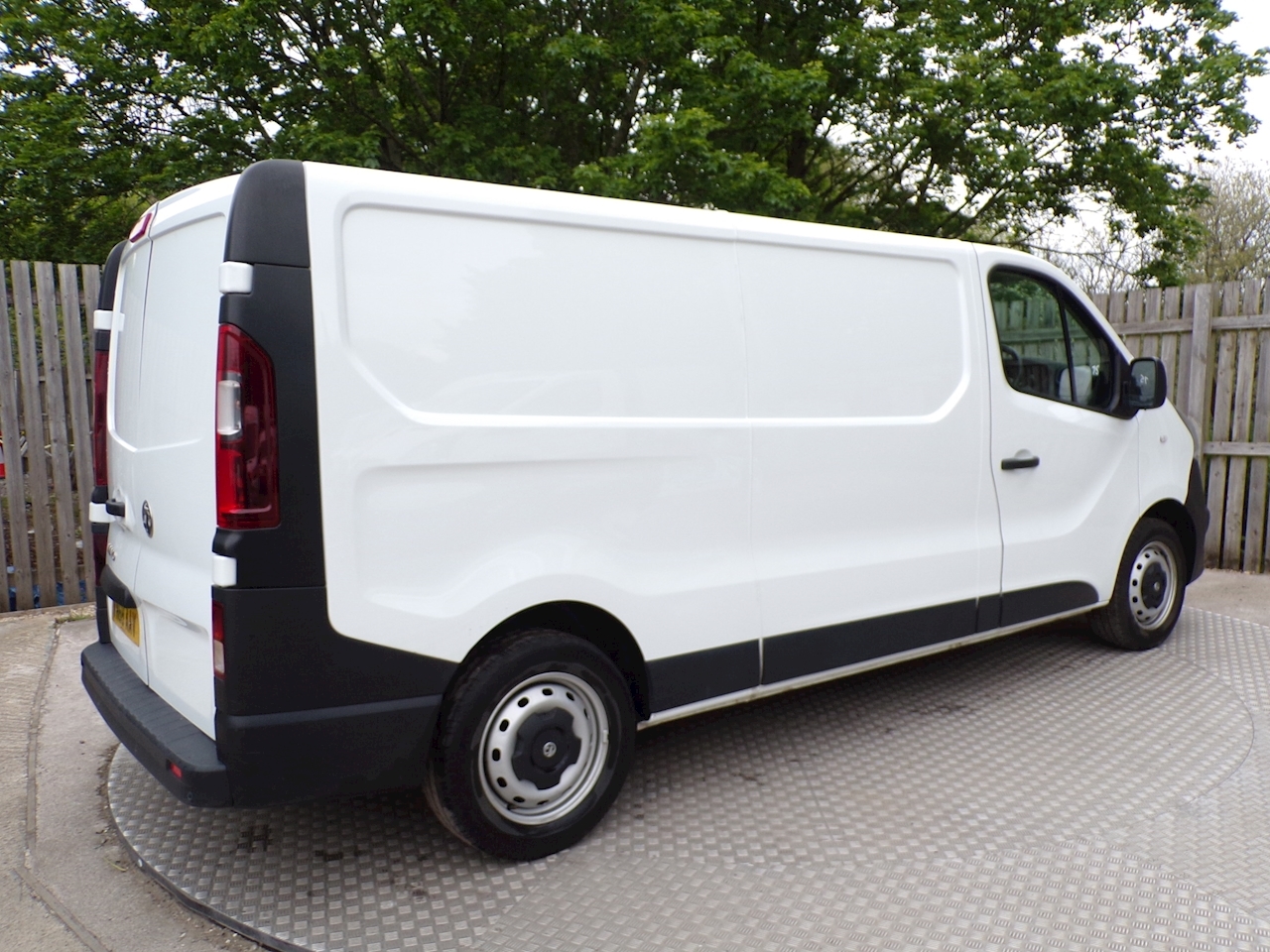 Used 2018 Vauxhall Vivaro 2900 Cdti LWB Long Wheel Base Euro 6 (U3285) M4 Sales Van Centre
