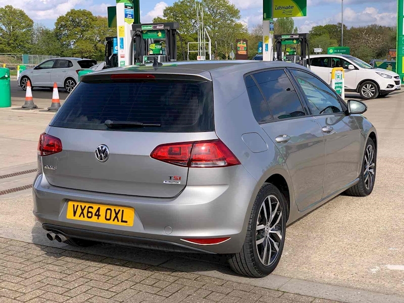 Volkswagen Golf  - U10001229