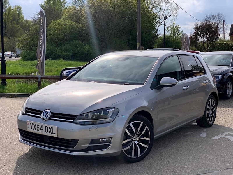 Volkswagen Golf  - U10001229