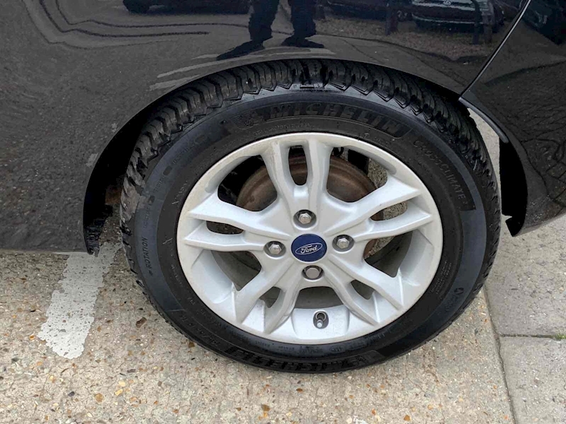 Ford Fiesta Zetec - U10001252