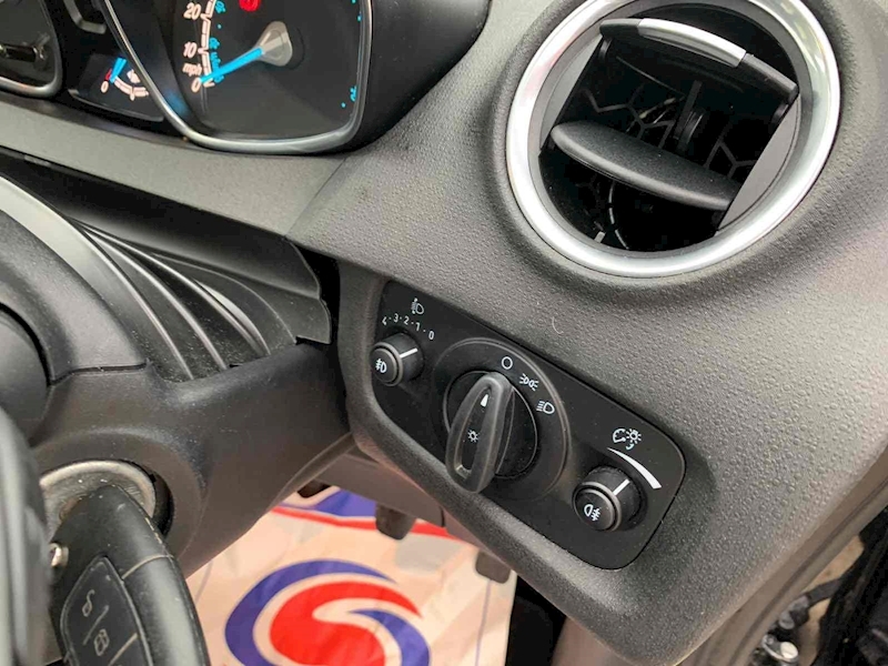 Ford Fiesta Zetec - U10001252