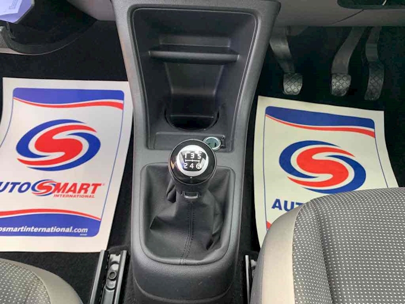 Volkswagen up! High up! - U10001350