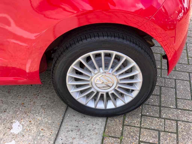 Volkswagen up! High up! - U10001350