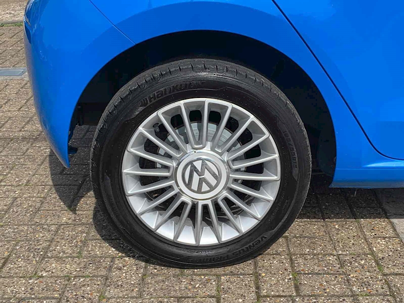Volkswagen up! High up! - U10001455