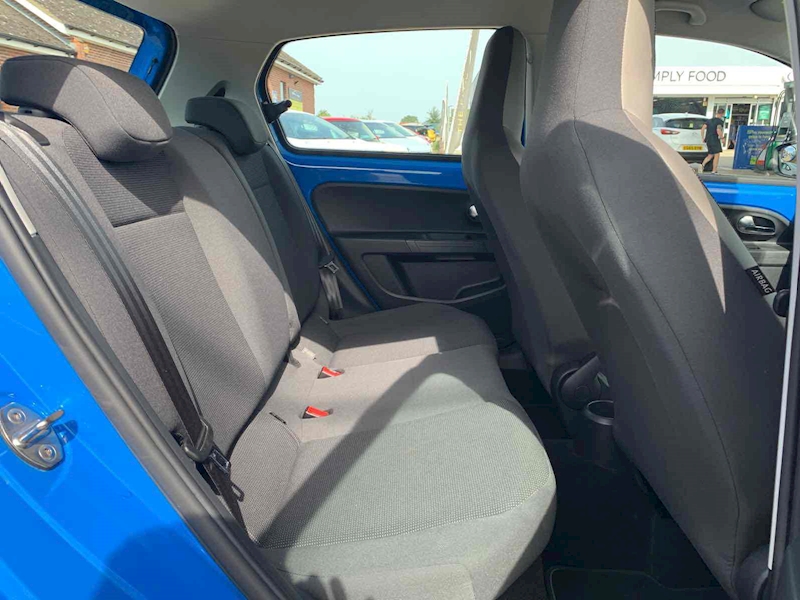 Volkswagen up! High up! - U10001455