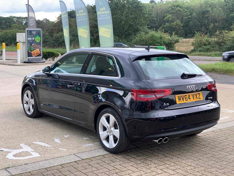 Audi A3 TFSI CoD Sport - U10001476