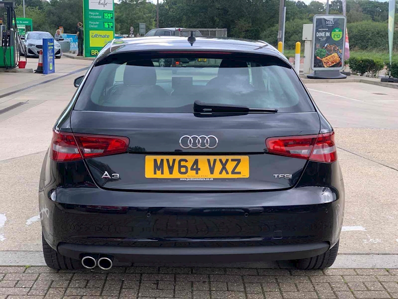 Audi A3 TFSI CoD Sport - U10001476