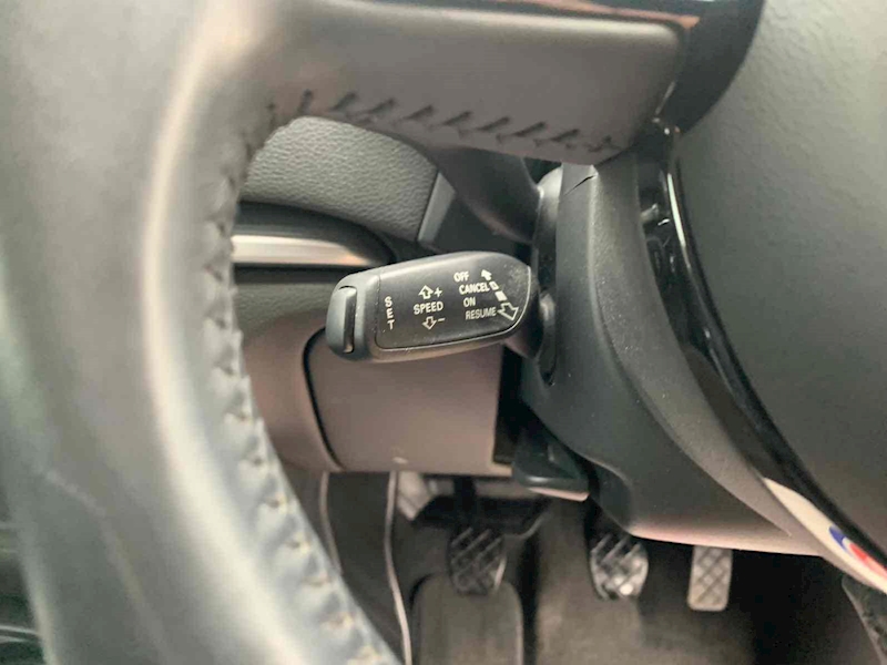 Audi A3 TFSI CoD Sport - U10001476