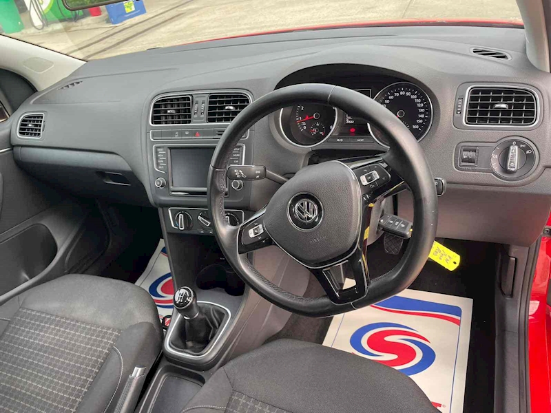 Volkswagen Polo BlueMotion Tech SE - U10001520