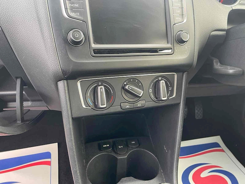 Volkswagen Polo BlueMotion Tech SE - U10001520