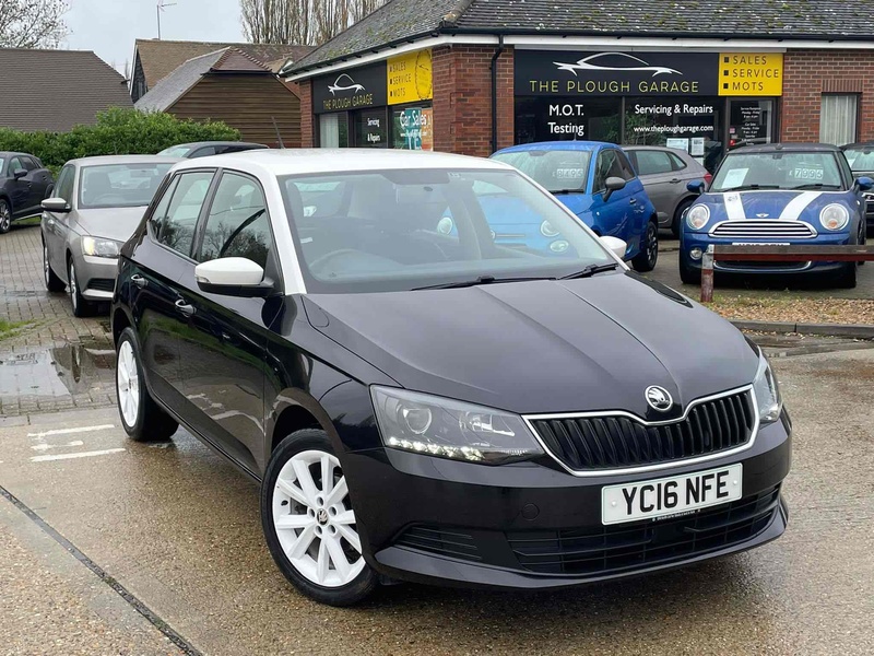 Skoda Fabia TSI Colour Edition - U10001579