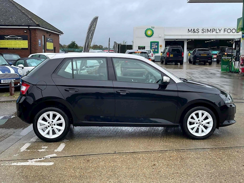 Skoda Fabia TSI Colour Edition - U10001579