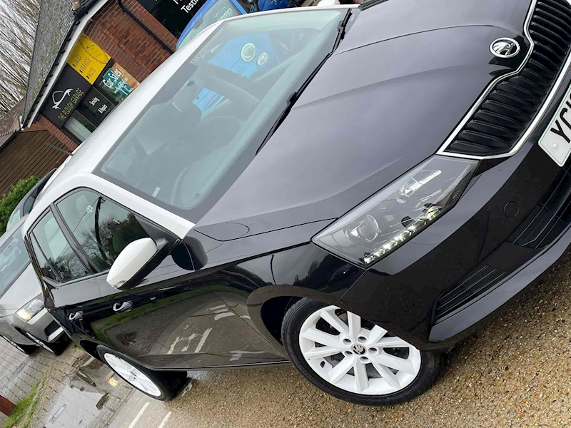 Skoda Fabia TSI Colour Edition - U10001579