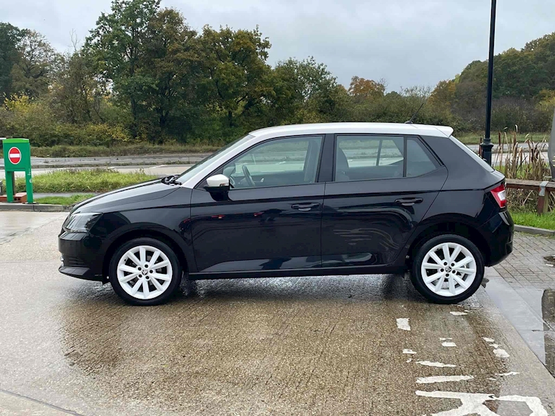 Skoda Fabia TSI Colour Edition - U10001579