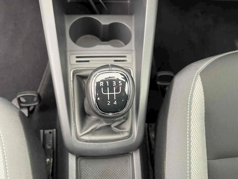 Skoda Fabia TSI Colour Edition - U10001579