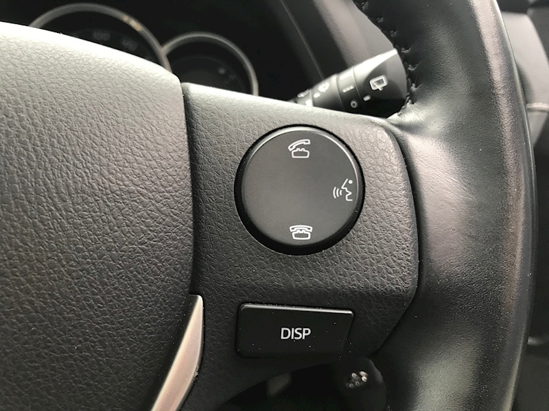 Toyota Auris D-4D Icon Plus - Large 15