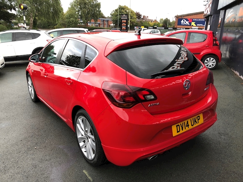 Vauxhall Astra Tech Line Gt Cdti S/S - Large 14