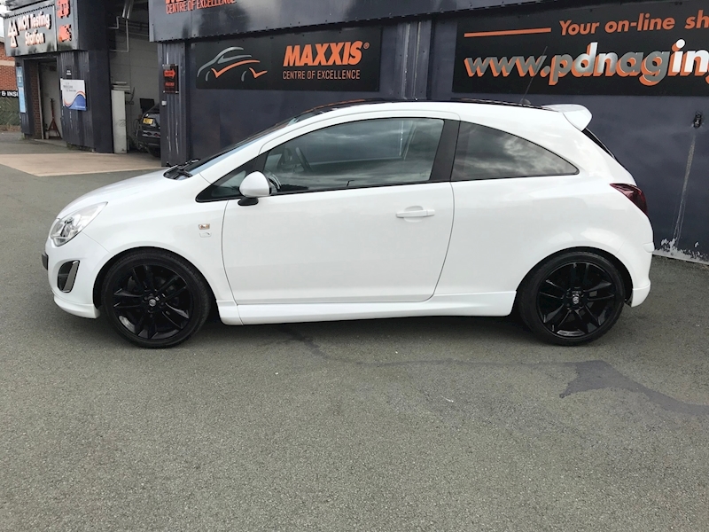 Vauxhall Corsa Limited Edition - Large 3