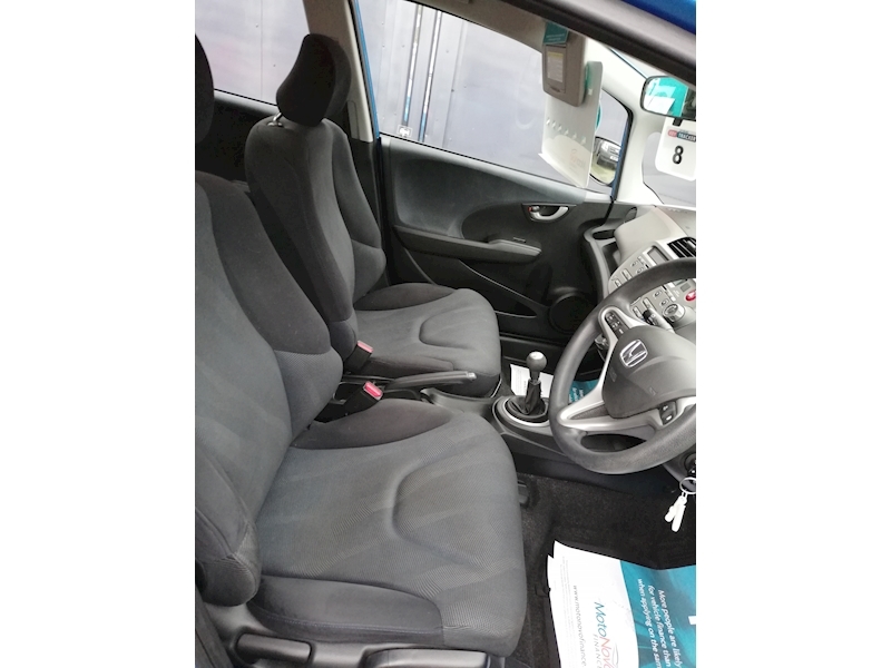 Honda Jazz I-Vtec Es - Large 5