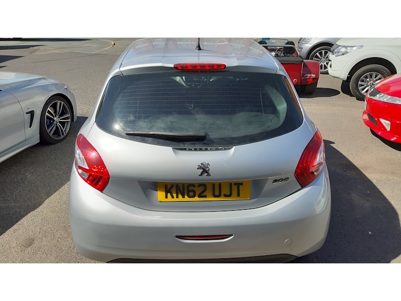 Peugeot 208 SOLD Active - Large 5