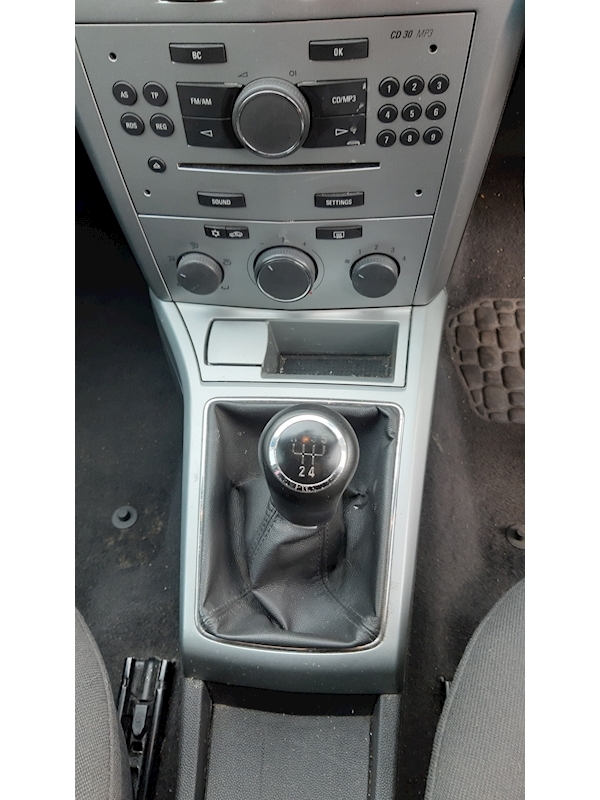 Vauxhall Astra Sri Xp - Large 12
