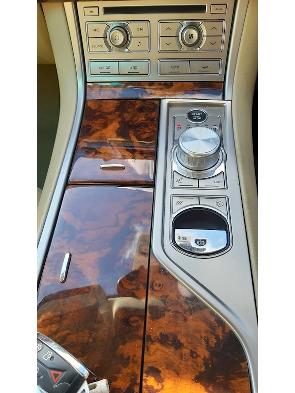 Jaguar Xf SOLD V6 Luxury - Large 12