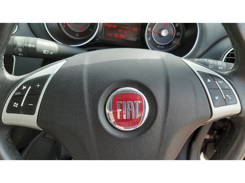 Fiat Punto Easy - Large 18