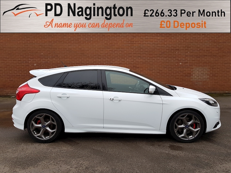 Ford Focus St-3 - Large 1
