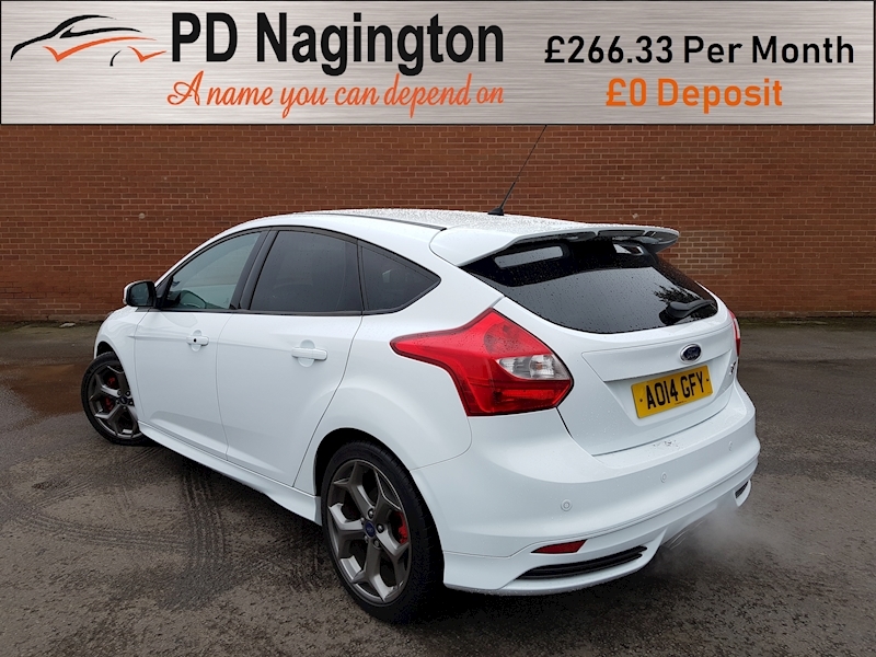 Ford Focus St-3 - Large 2