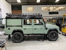 Land Rover Defender 110 2014 - Thumb 3