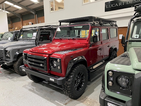 Defender 110 County Station Wagon 2.2 Manual Diesel