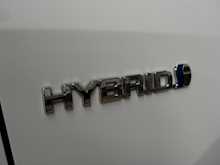 Toyota Auris VVT-h Design 