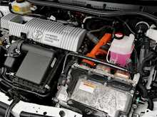 Toyota Auris VVT-h Design 