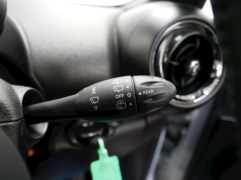 MINI 1.6 Cooper SUV 5dr Petrol Manual (137 g/km, 122 bhp)