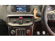 Volvo V40 D2 R-Design 