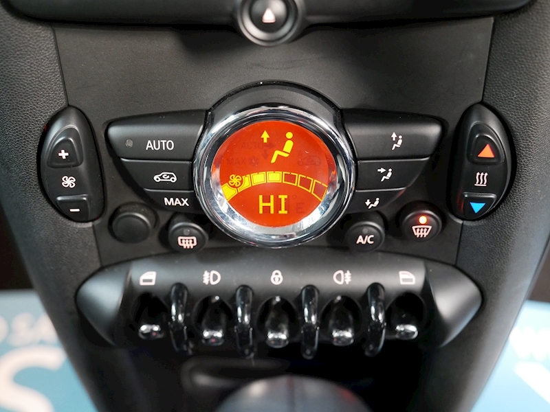 MINI 1.6 Cooper Hatchback 3dr Petrol Auto Euro 6 (122 ps)