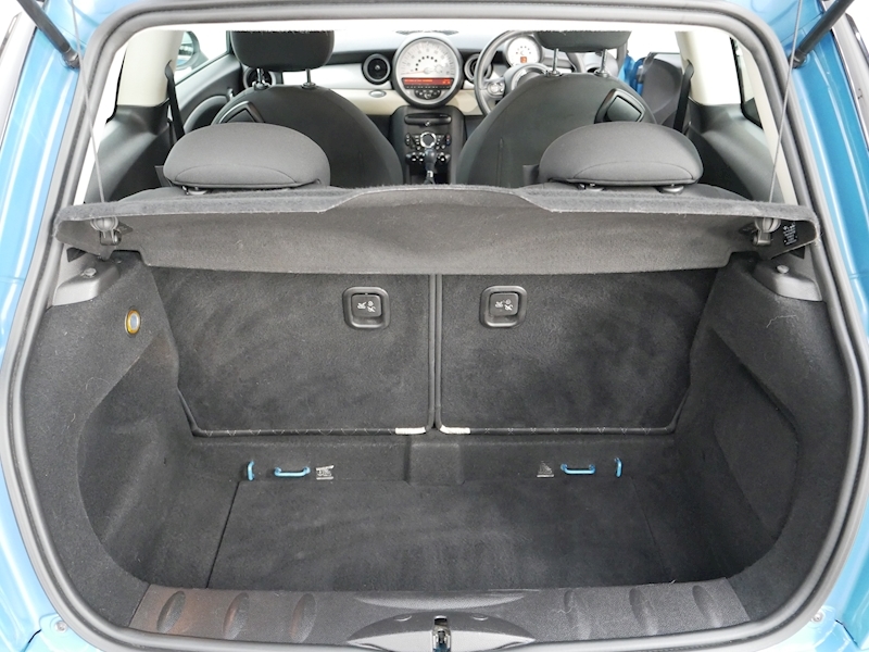 MINI 1.6 Cooper Hatchback 3dr Petrol Auto Euro 6 (122 ps)