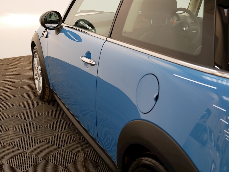 MINI 1.6 Cooper Hatchback 3dr Petrol Auto Euro 6 (122 ps)