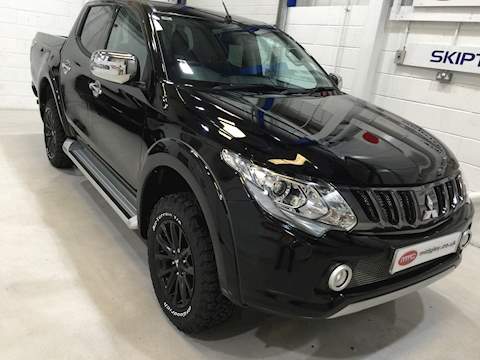 L200 Di-D 4X4 Barbarian Dcb Pick Up 2.4 Automatic Diesel