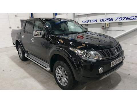 L200 Di-D 4X4 Barbarian Dcb Pick Up 2.4 Automatic Diesel