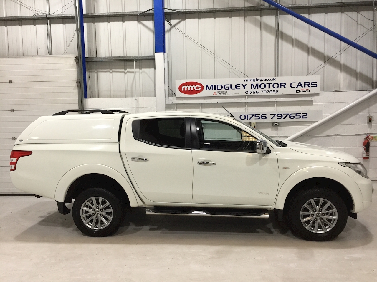 Used 2016 Mitsubishi L200 DC Titan For Sale (U8607) | Midgley Motor Cars