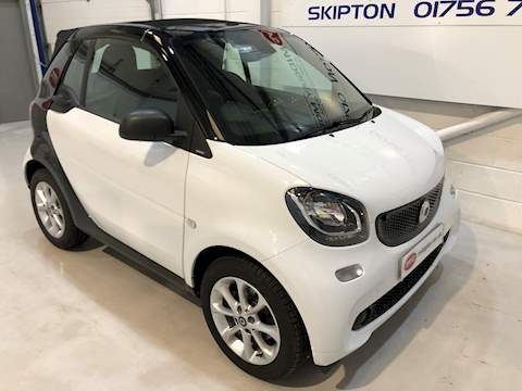 1.0 Passion Cabriolet 2dr Petrol (s/s) (71 ps)