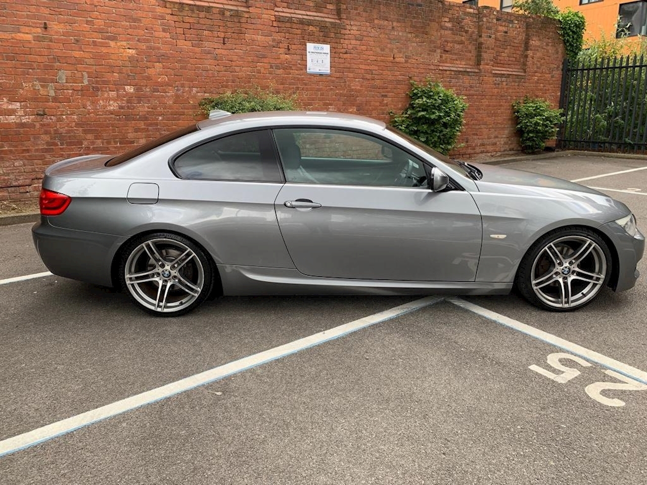 Used 10 Bmw 3 Series 3i M Sport 2 0 2dr Coupe Manual Petrol For Sale In Altrincham Smartfish Group Ltd T A Albion Car Sales