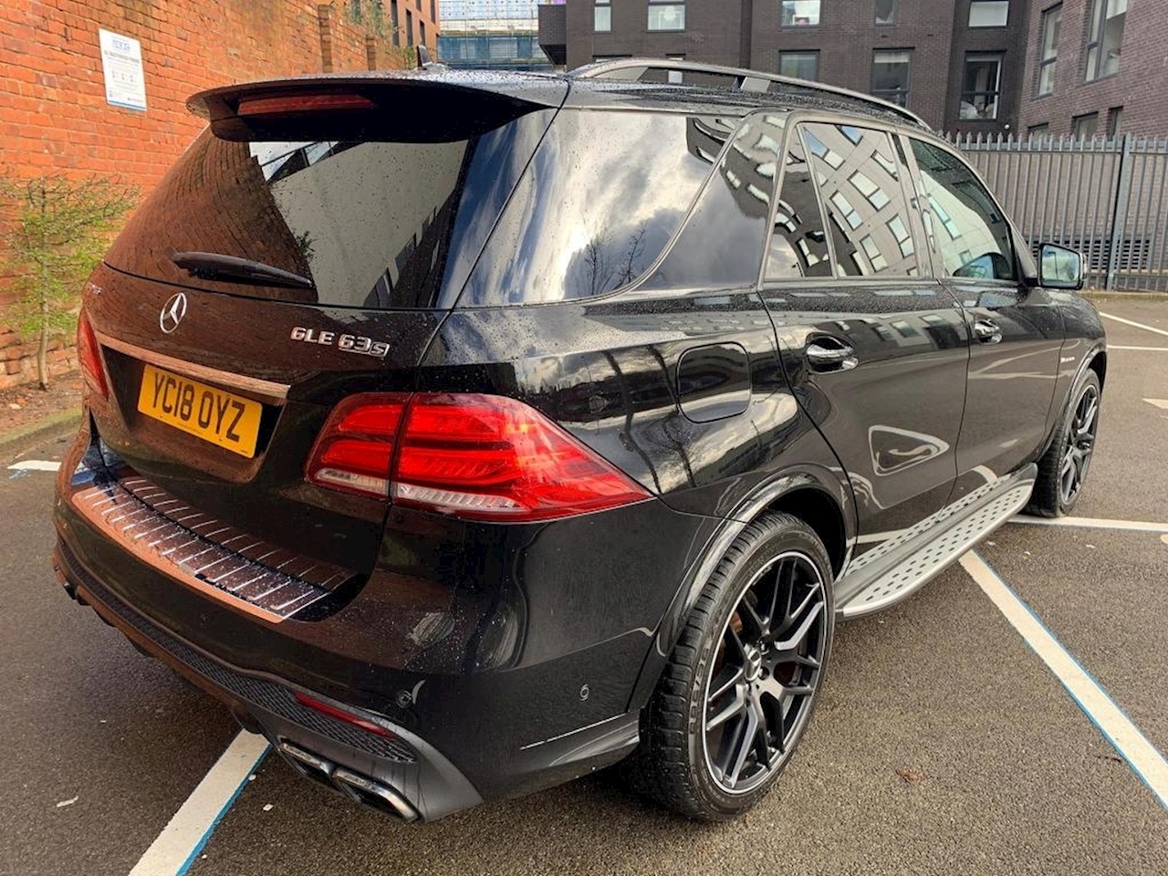 Used 18 Mercedes Gle Class Amg Gle 63 S 4matic Night Edition Estate 5 5 Automatic Petrol For Sale In Altrincham Smartfish Group Ltd T A Albion Car Sales