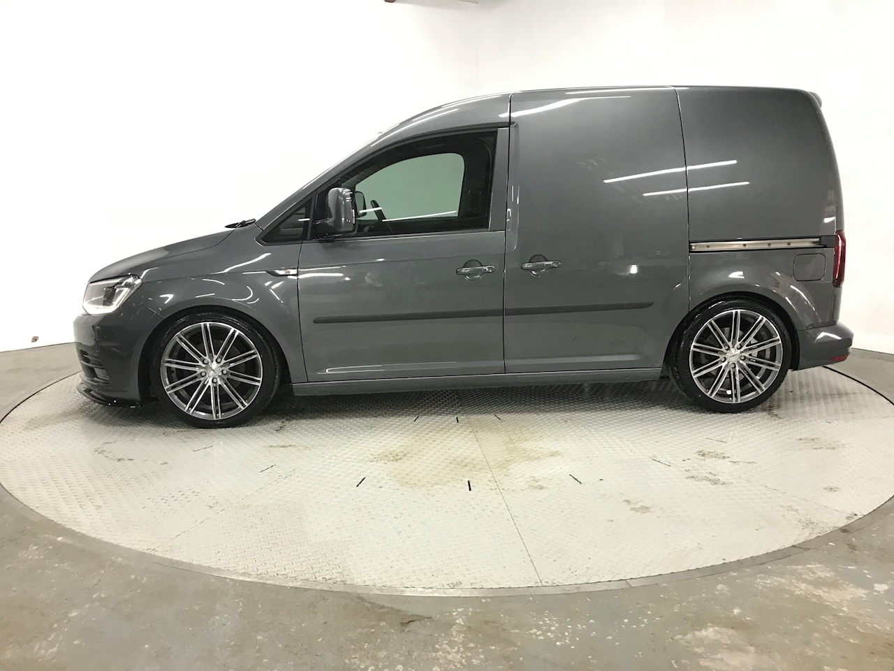 Used 2016 Volkswagen Caddy C20 Tdi Highline Panel Van 2.0 Manual Diesel For Sale in Dorset VAN