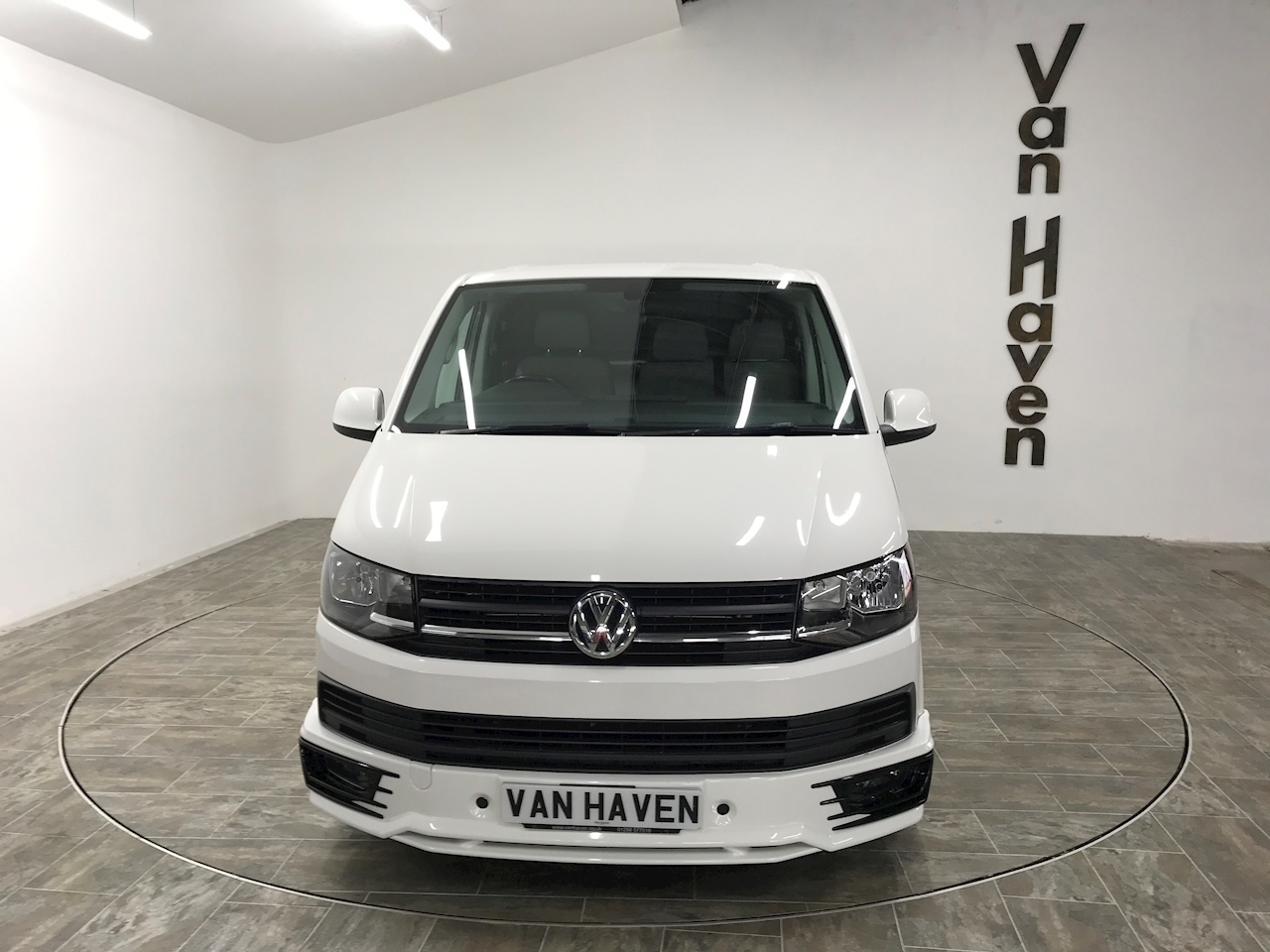 Used 2016 Volkswagen Transporter T28 Tdi P/V Highline Bmt Van With Side ...