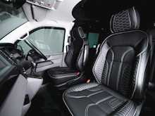 Volkswagen VW VOLKSWAGEN TRANSPORTER T6.1 T32 KOMBI HIGHLINE TTX LWB 150 DSG