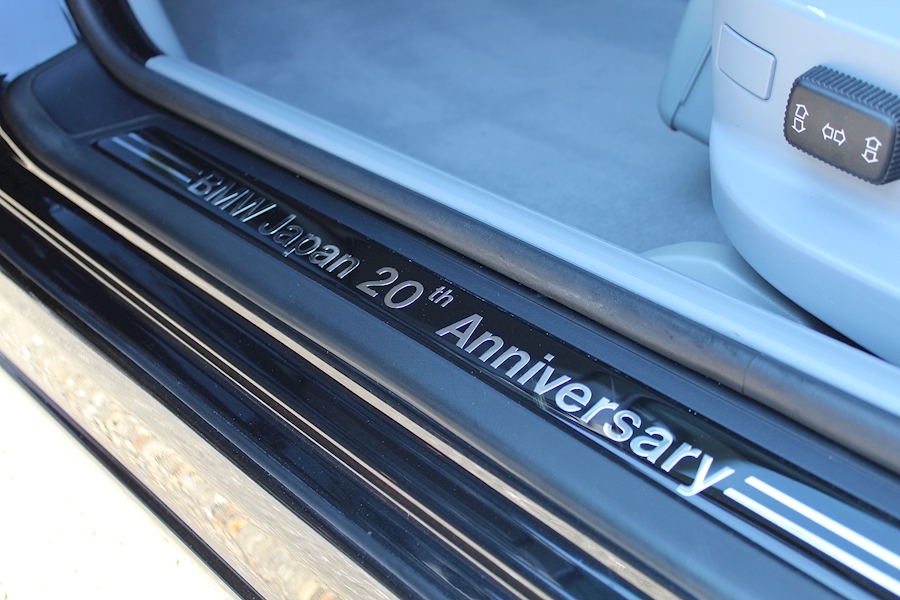BMW E39 5 series 530i 20th Anniversary Edition - Large 18